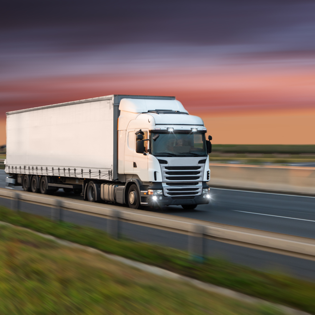 Lucro Presumido para Transporte de Cargas: Vantagens e Cálculos Essenciais